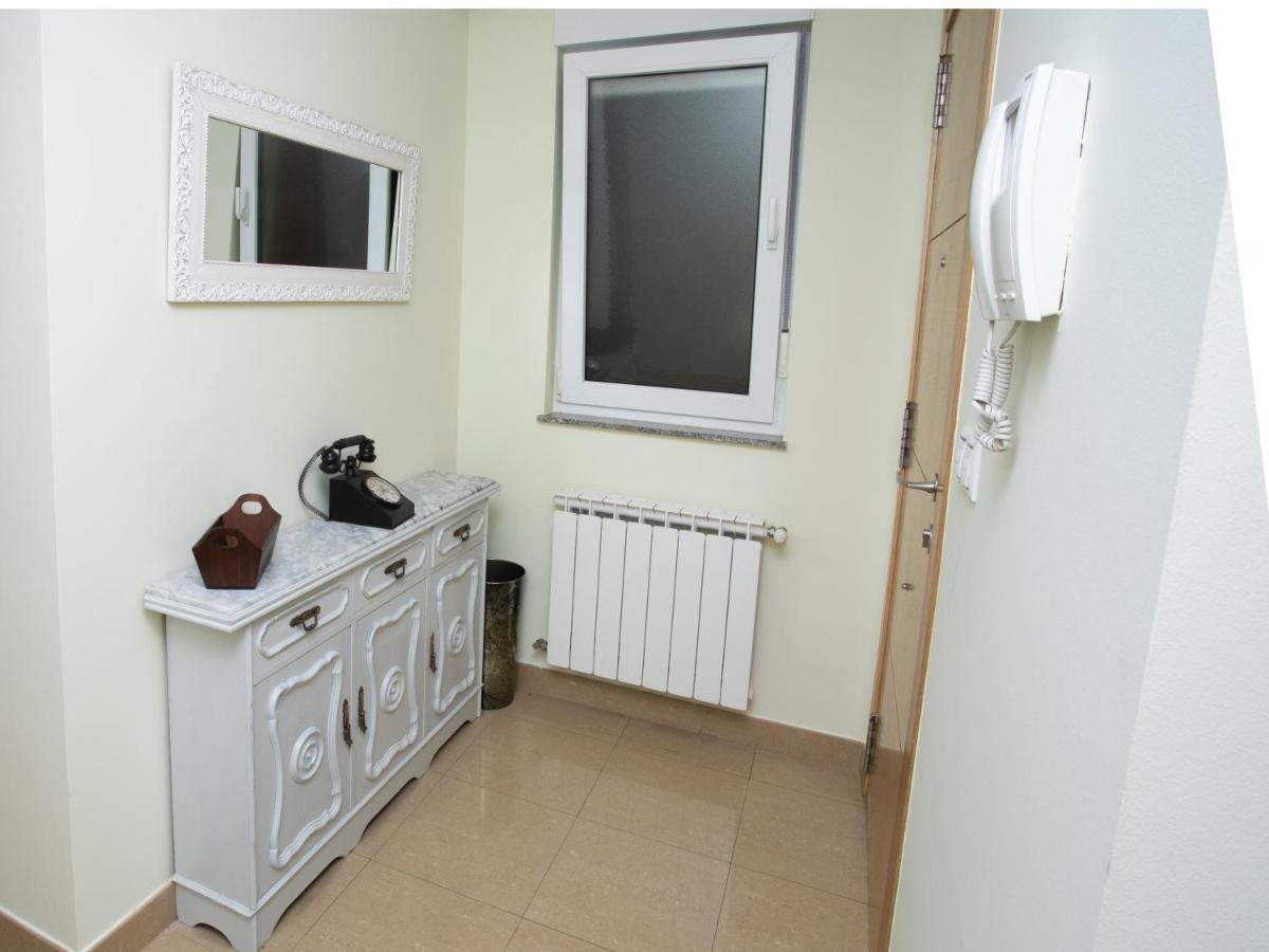 شقة Vivavi Piso ساريا المظهر الخارجي الصورة
